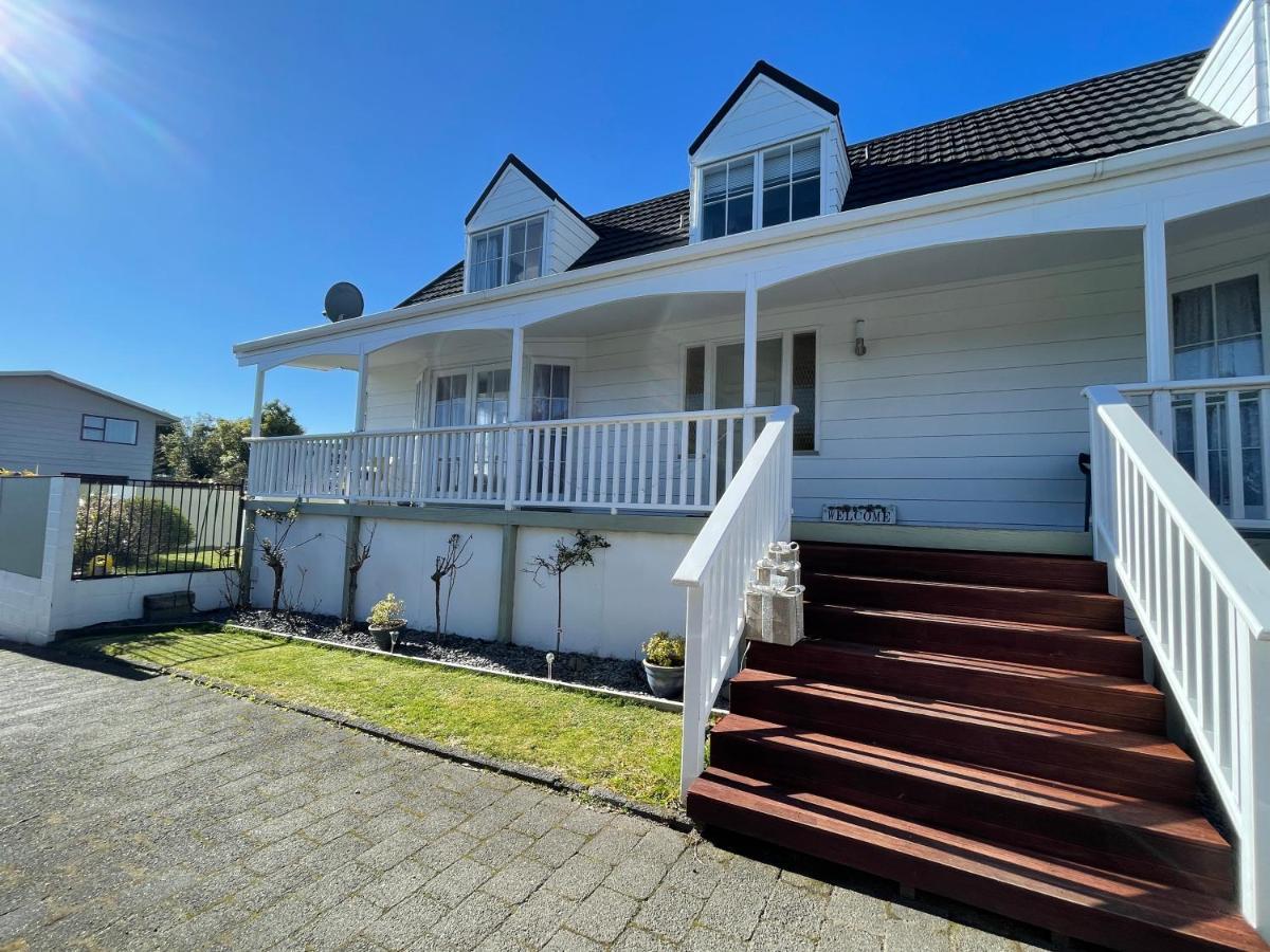 2Mins To Lakefront Family Retreat Lac Lac Taupo Extérieur photo